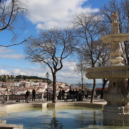 Lägenhet Bairro Alto & Flats By Village *